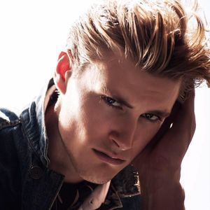 Meet your Posher, Kevin